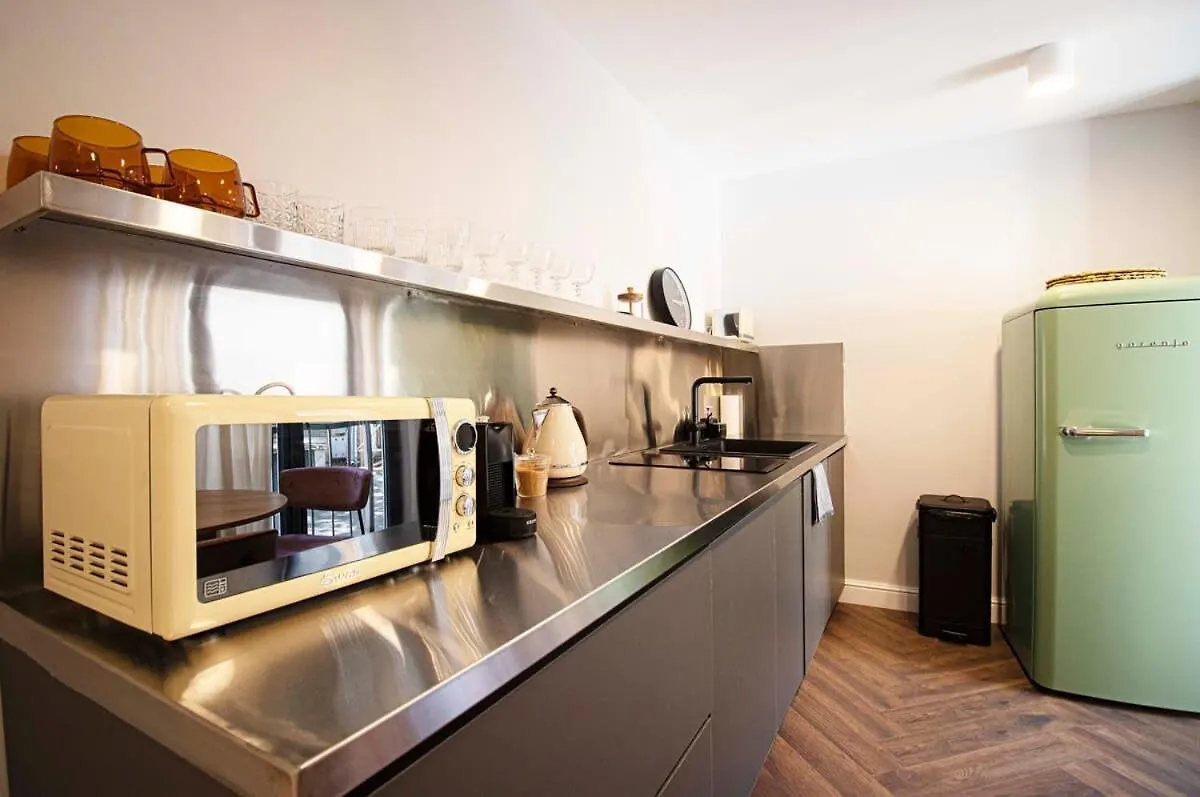Chic 1Br Sololaki Center Retreat - By Wehost Διαμέρισμα Τυφλίδα
